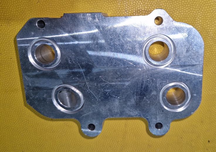 Techart Ölkühler-Adapterplatte Porsche 993/964 High Flow