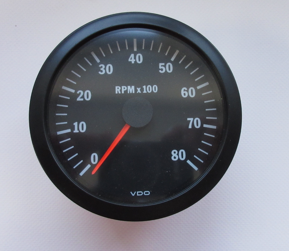 VDO Drehzahlmesser 100mm  bis 8.000 U/min Baureihe Cockpit Vision