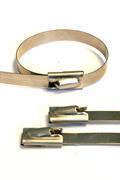 Edelstahlbinder 7,94mm  x 450mm z.B. für Thermoband Passend bis zu einem Durchmesser von 142mm
